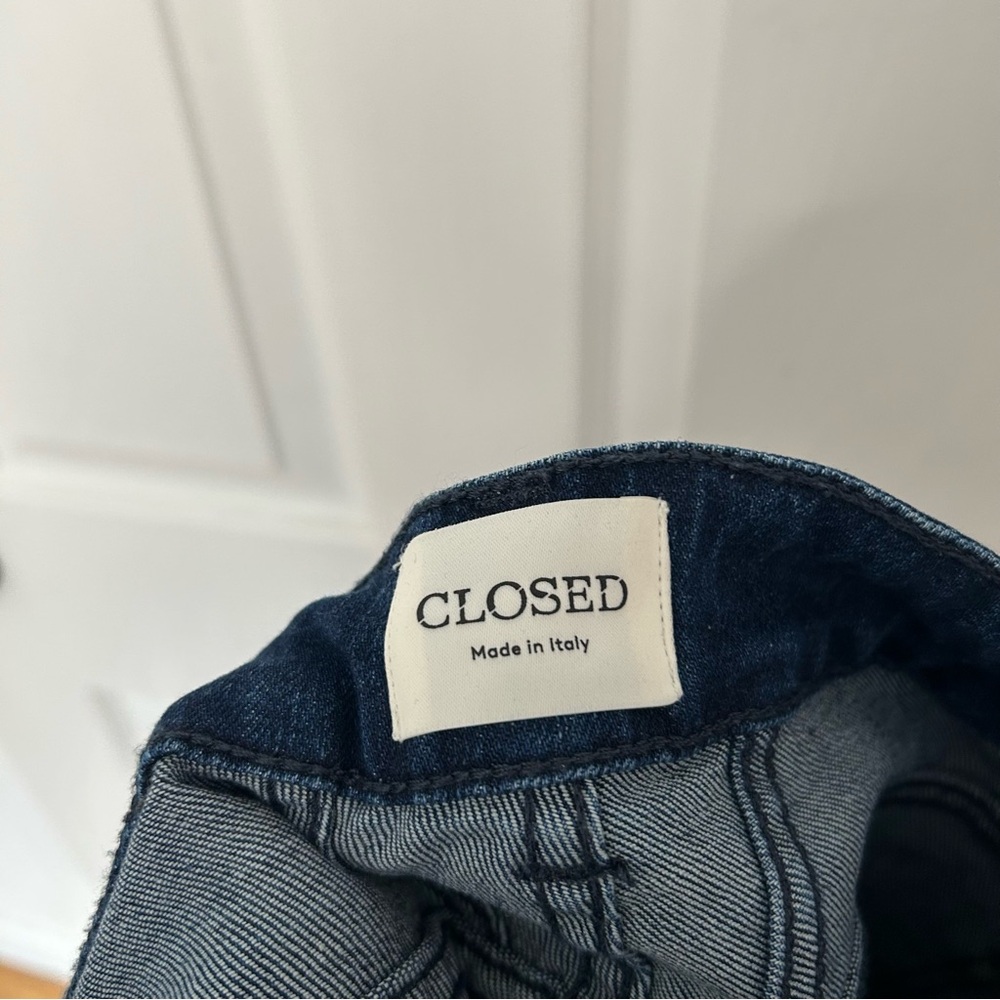 Closed Pedal Pusher Jeans View 6